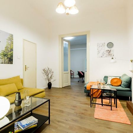 Unique Riverside Apartment Budapest Exterior photo